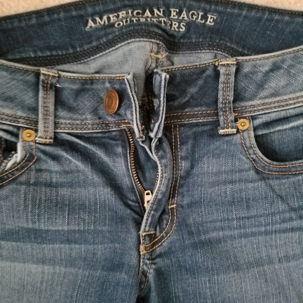 Size 8 long American Eagle Jeans
